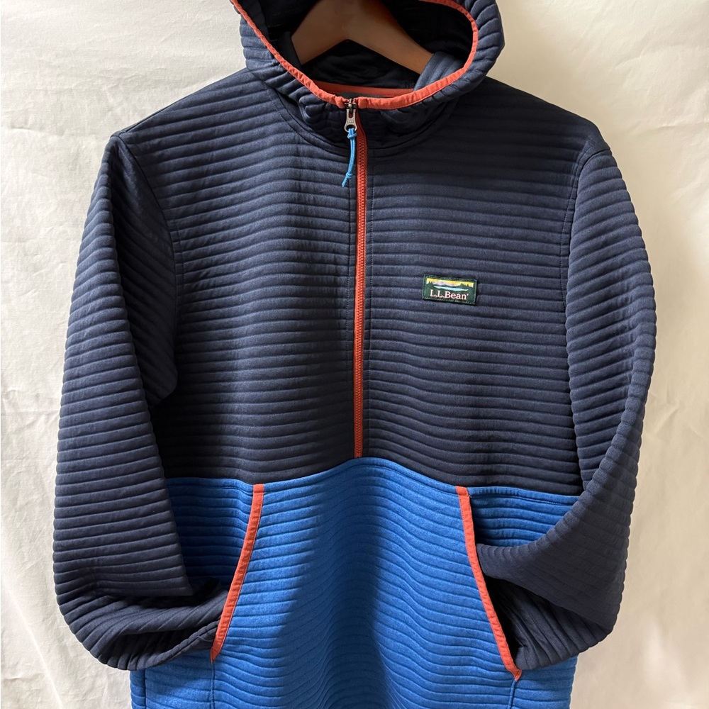 L.L. Bean Airlight Hoodie - MEDIUM